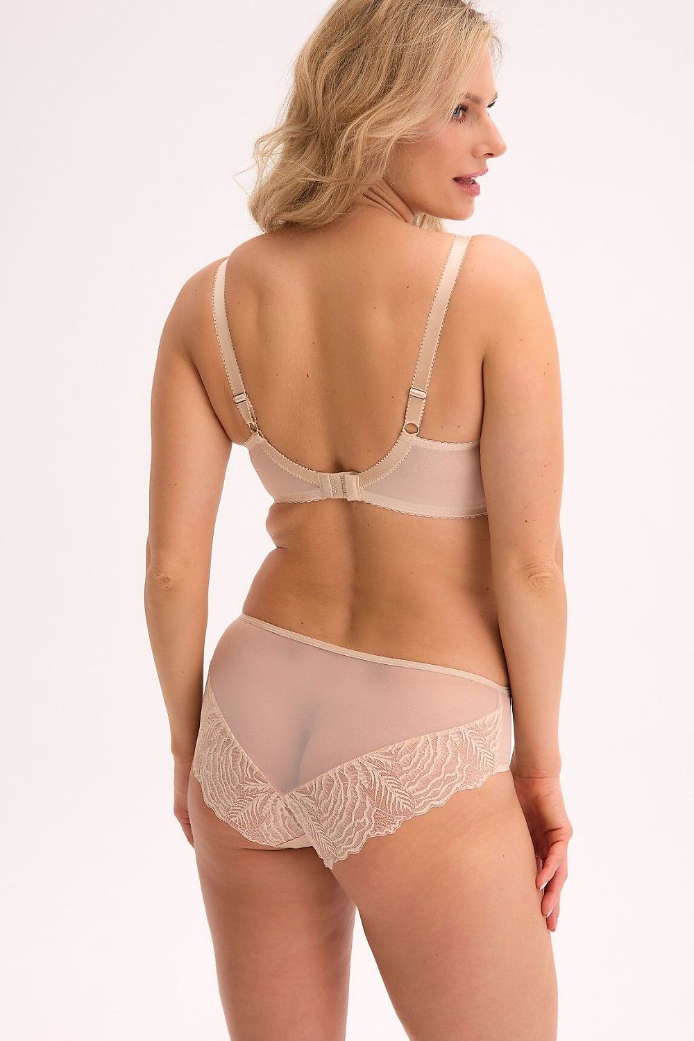  Slip model 216010 Gaia 